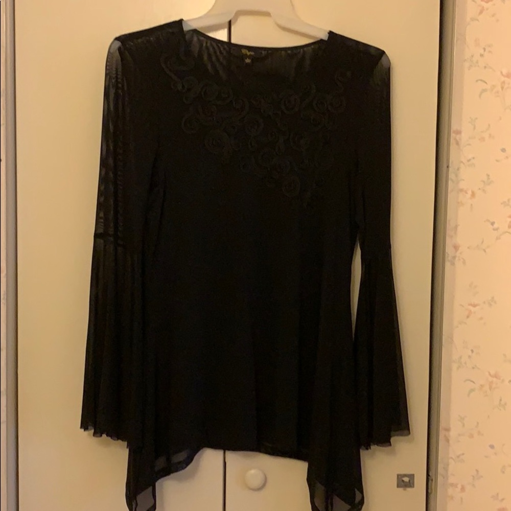 Top never worn